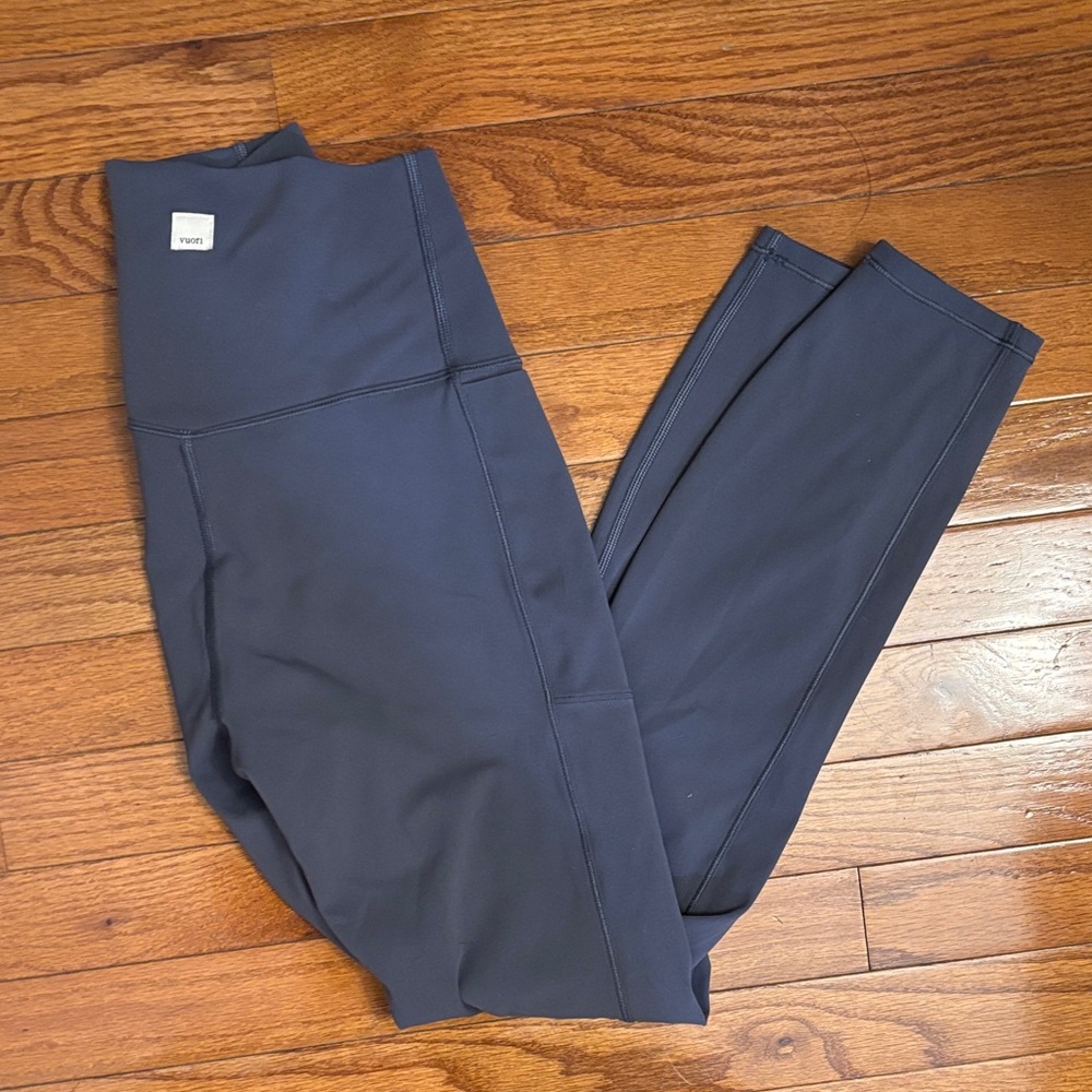 Vuori studio pocket leggings